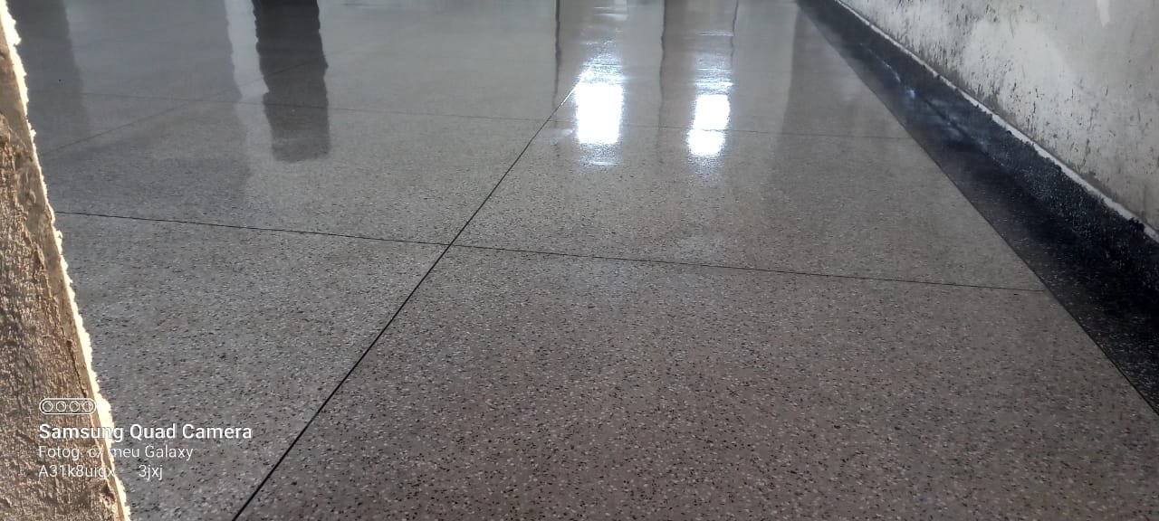 Piso de Granitina - obra-05.jpeg