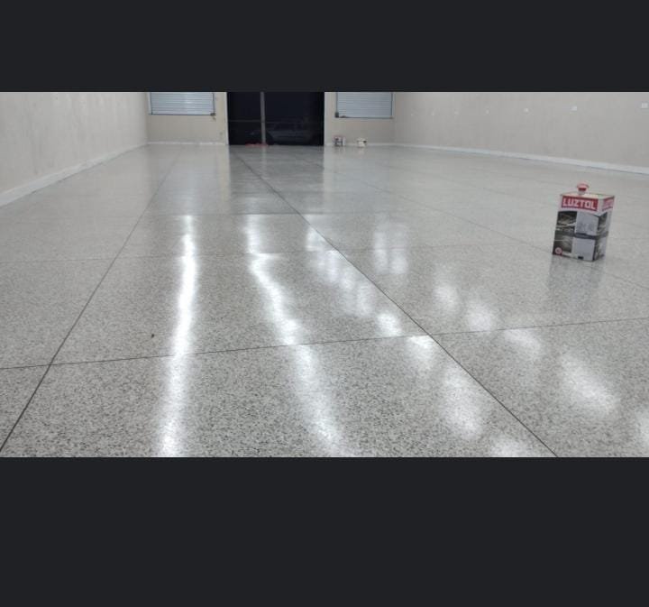 Piso de Granitina - obra-09.jpeg